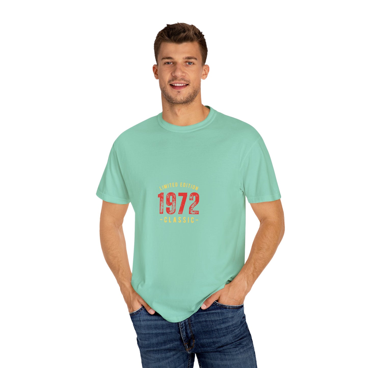 Vintage Classic 1972 T-Shirt, Retro Apparel, Birthday Gift, Limited Edition Tee, Casual Streetwear, Nostalgic Fashion