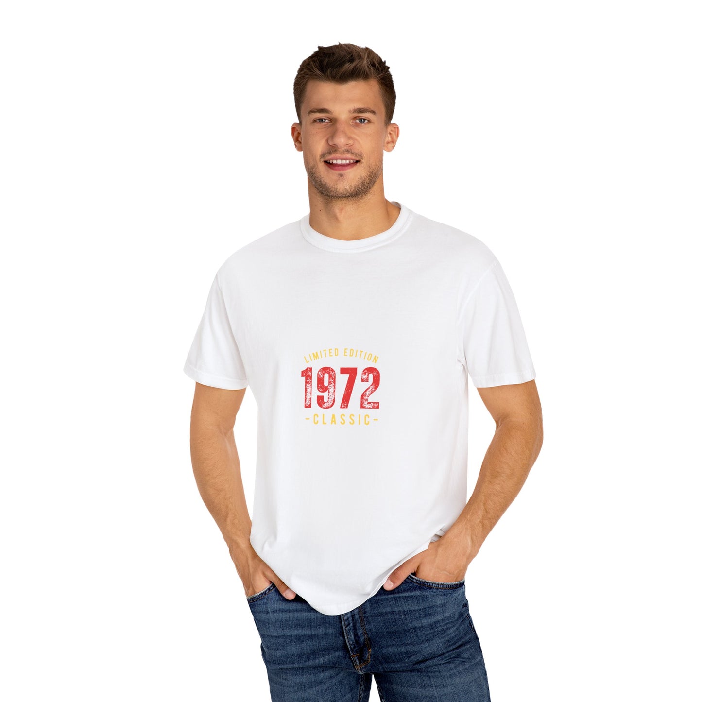 Vintage Classic 1972 T-Shirt, Retro Apparel, Birthday Gift, Limited Edition Tee, Casual Streetwear, Nostalgic Fashion